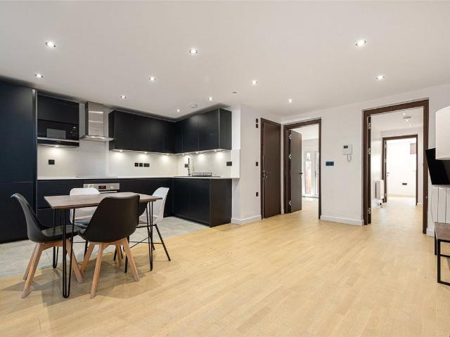 Apartment for rent in Holloway, Greater London