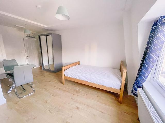 Studio for rent in Holloway, Lower Holloway