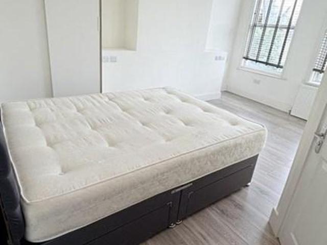 House for rent in Holloway, Greater London