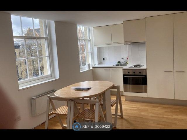 Studio for rent in London Borough of Islington, Greater London