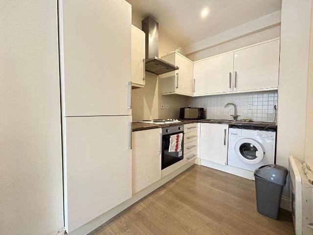 Apartment for rent in Highbury, Greater London