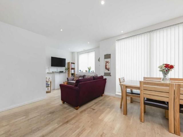 House for rent in Highbury, Greater London