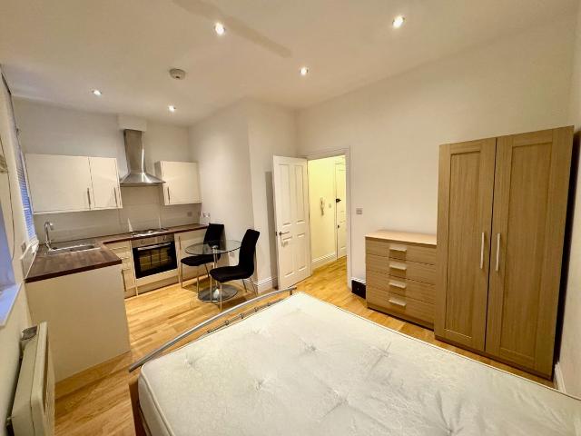 Studio for rent in Holloway, Lower Holloway