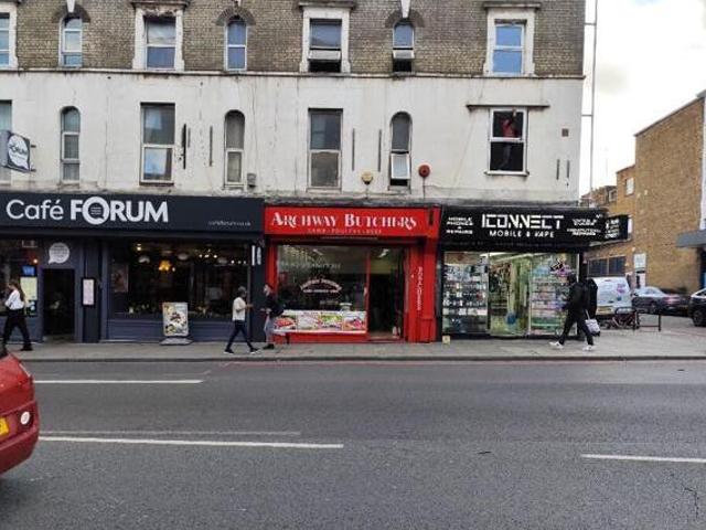 House for rent in Lyons, Greater London