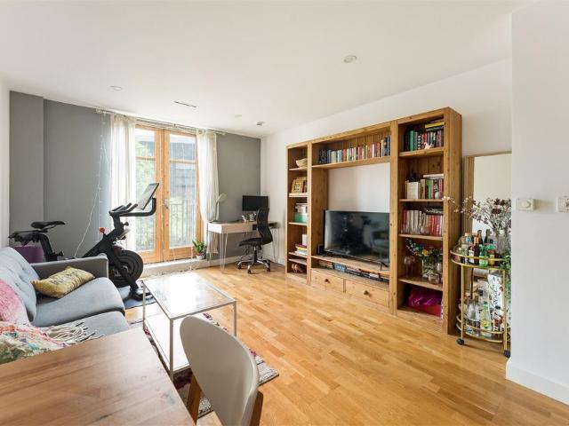 Apartment for rent in Highbury, Greater London