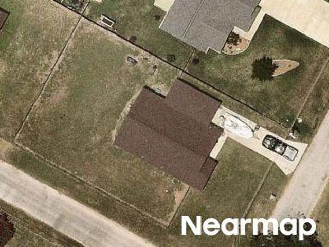 House for sale in Luling, Texas