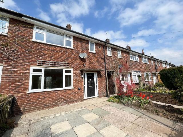 Apartment for rent in Pownall Park, Wilmslow