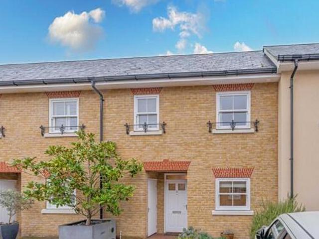House for sale in Lyons, Greater London