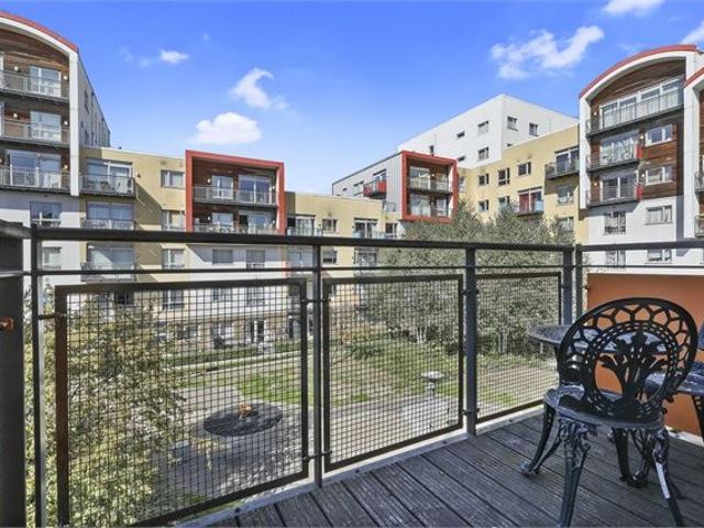 Apartment for rent in East Greenwich, Greater London