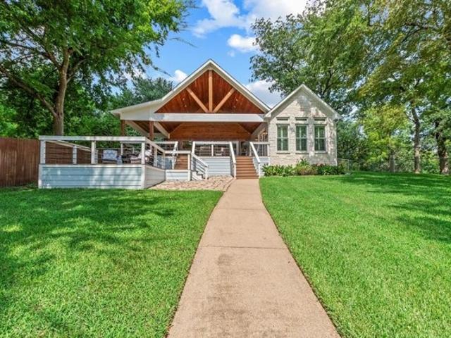 House for sale in Eustace, Texas