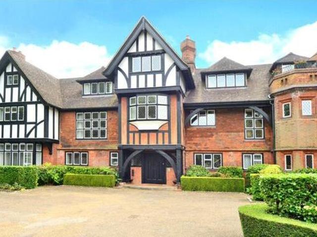 House for sale in Red Hill, Surrey