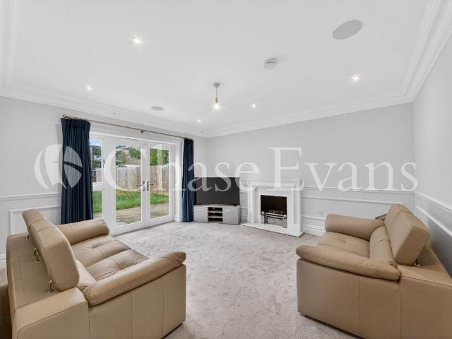 House for rent in Sunningdale