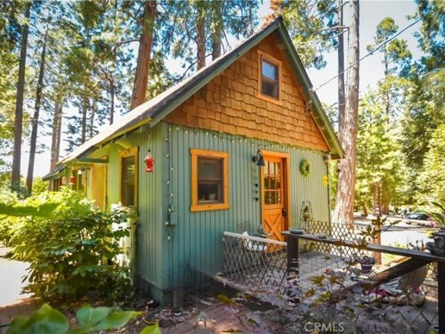 House for sale in Cedar Glen, California