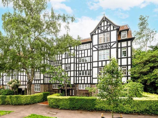 Apartment for rent in Highgate, Greater London