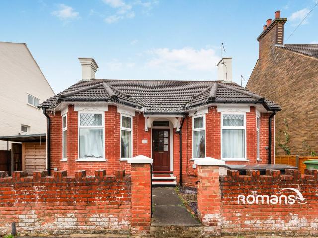 House for rent in East End, Rushmoor