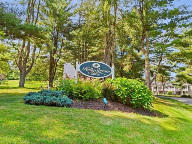 Condo for sale in Brewster