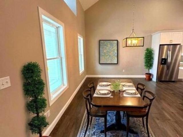 House for sale in Bridgeville House for sale in Bridgeville