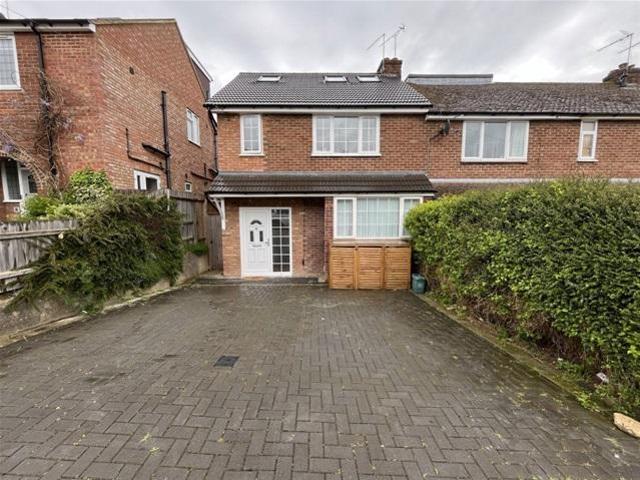 House for rent in Five Acres, Hertfordshire