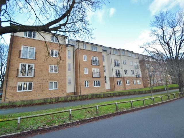 Apartment for rent in Killingbeck, Leeds