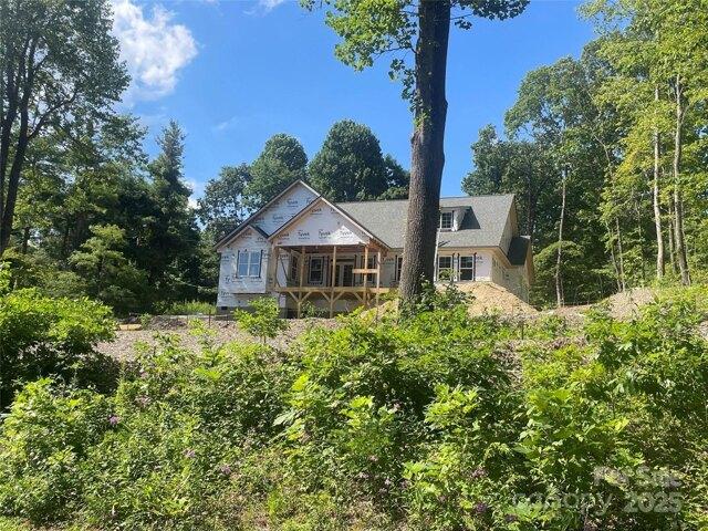 House for sale in Flat Rock