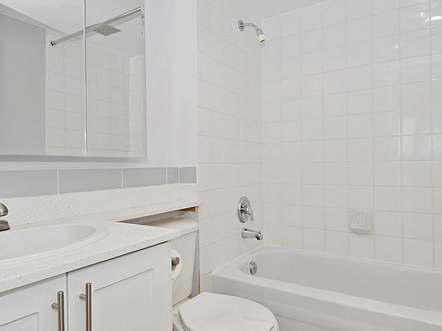 Apartment for rent in West Vancouver, British Columbia