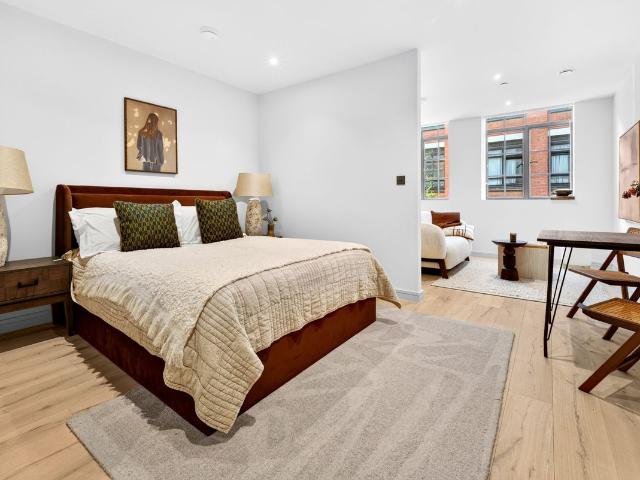 Studio for rent in London Borough of Tower Hamlets, Greater London