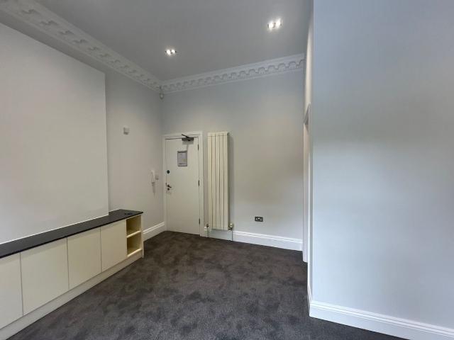 Room for rent in Snaresbrook, Greater London