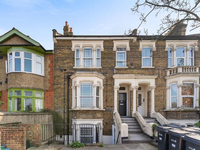 Apartment for rent in London Borough of Redbridge, Greater London