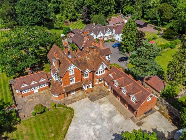 House for rent in Wexham Street, Buckinghamshire