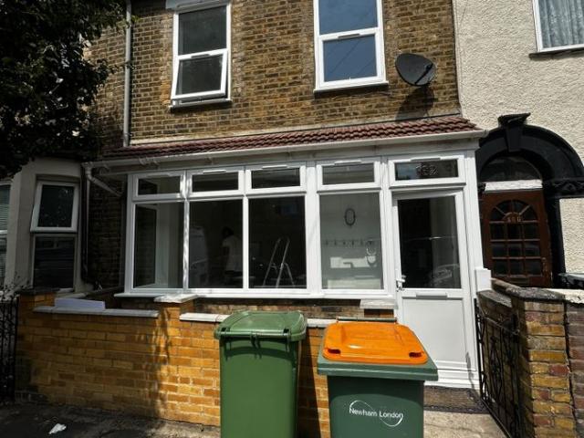 House for rent in Plaistow, Greater London