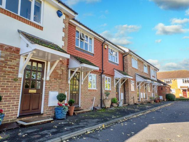 House for rent in Blackhills, Surrey