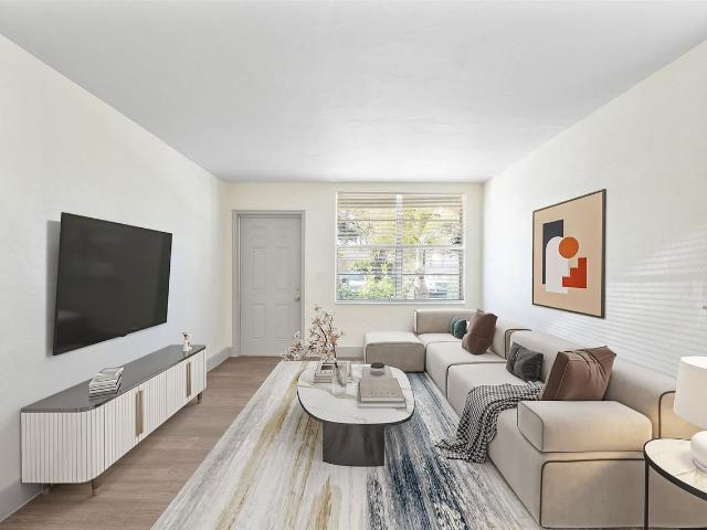 Apartment for rent in Hollywood, Florida