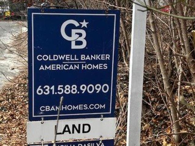 Land for sale in Selden