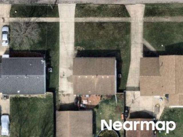 House for sale in Elyria, Ohio