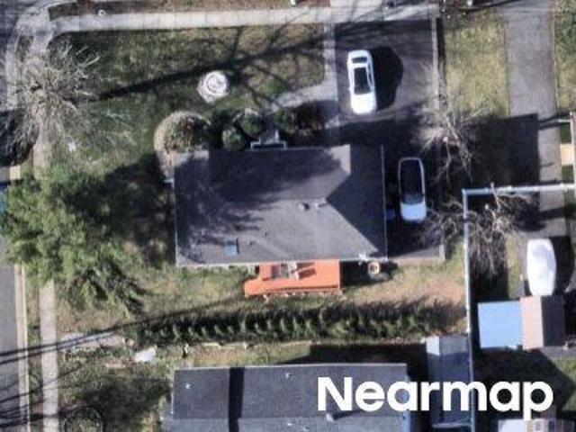 House for sale in Edison, New Jersey