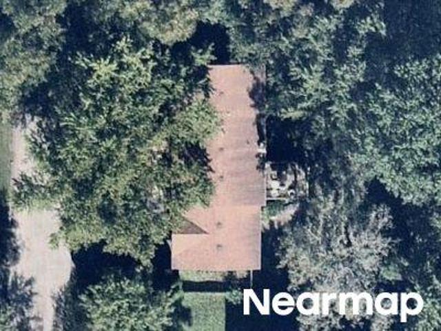 House for sale in Mchenry, Illinois