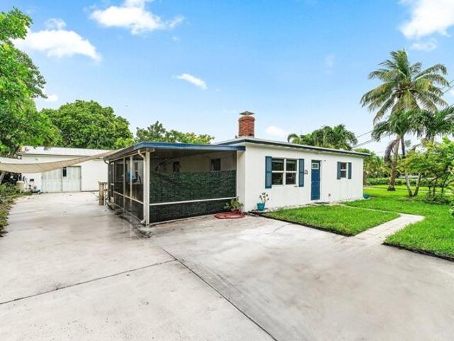 House for sale in North Palm Beach