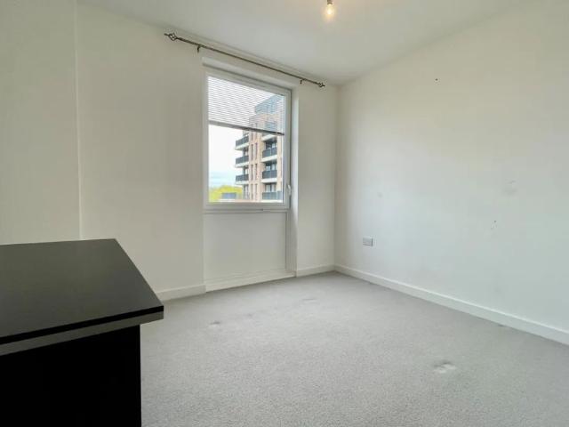 Apartment for rent in London Borough of Ealing, Hanwell