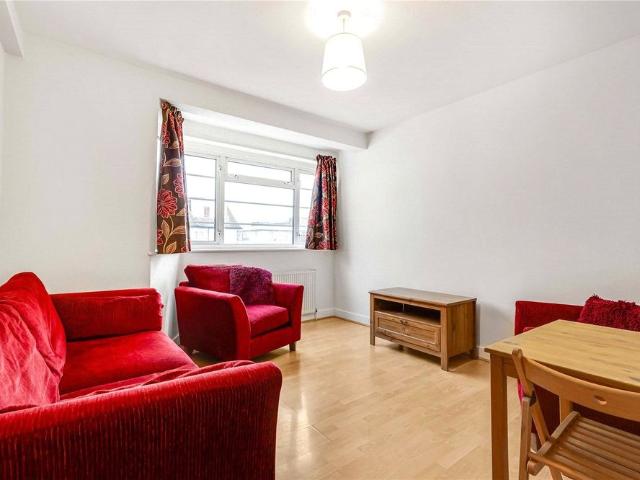 Apartment for rent in Upper Tooting, Greater London