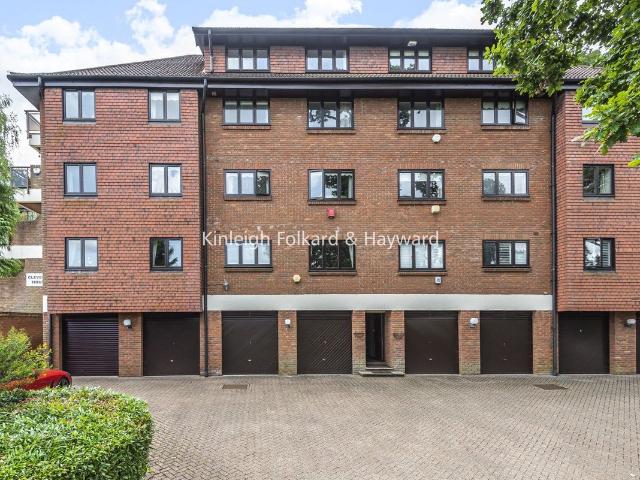 Apartment for rent in London Borough of Bromley, Greater London