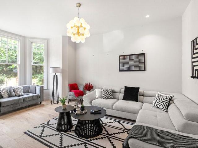 House for rent in Clapton, Upper Clapton