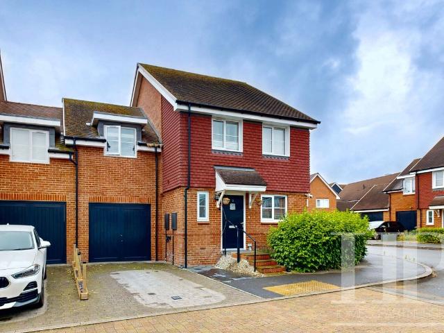 House for rent in Kilnwood Vale, Horsham