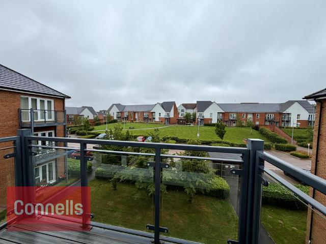House for rent in Kilnwood Vale, Horsham