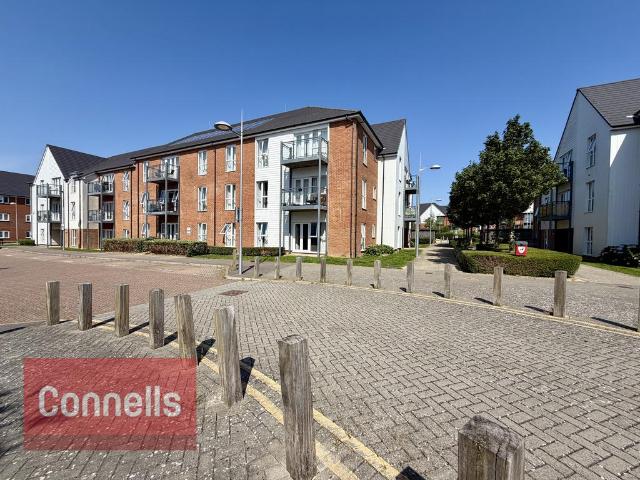 Apartment for rent in Kilnwood Vale, Horsham