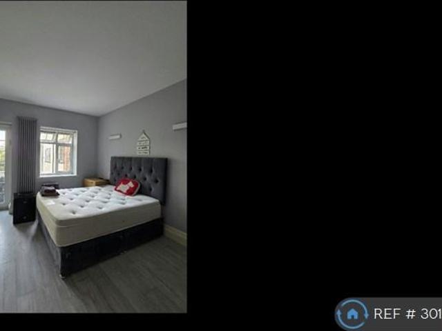 Apartment for rent in Brent Cross, Greater London
