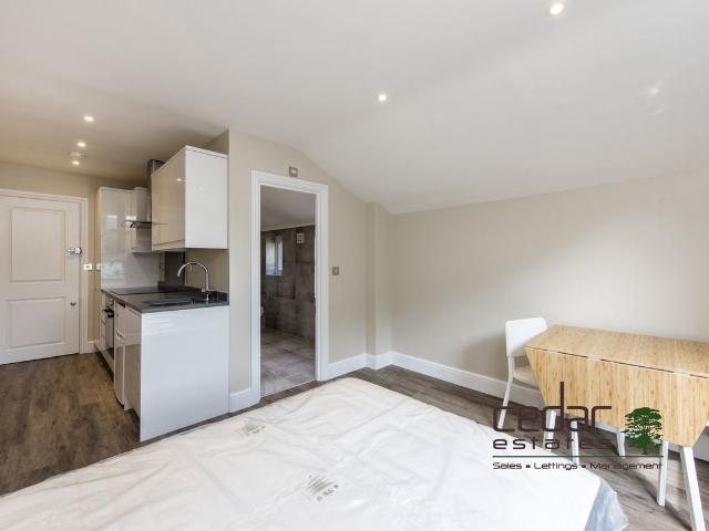Studio for rent in West Hampstead, Greater London