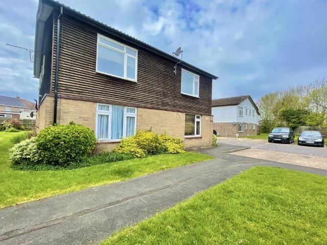 House for rent in Wexham Court, Slough