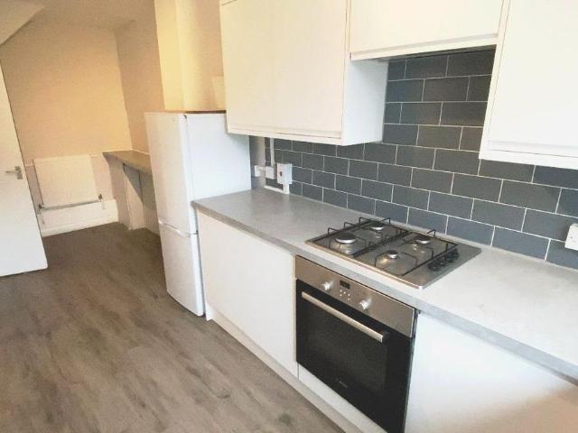 House for rent in North Kensington, Greater London