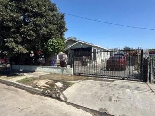 House for sale in Canoga Park, California
