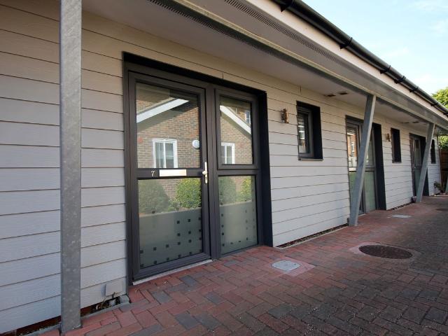 Apartment for rent in Longport, The Bridge